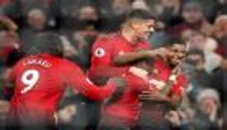 يونايتد يعود للانتصارات برباعية في فولهام