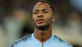 الاتحاد الإنجليزي يدين العنصرية ضد سترلينج