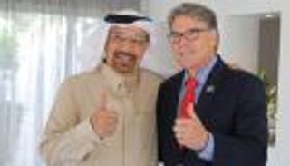 وزير الطاقة السعودي يبحث مع نظيره الأمريكي أوضاع سوق النفط