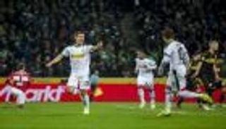 مونشنجلادباخ يحافظ على وصافة البوندسليجا بالفوز على شتوتجارت 