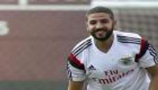 "التشامبيونشيب" طوق نجاة للمغربي تاعرابت