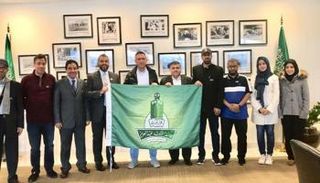 جامعة الملك عبدالعزيز تشارك في ملتقى "قمة الشباب" 