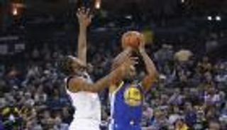 وريورز ينتصر بصعوبة على تيمبروولفز بدوري السلة الأمريكي