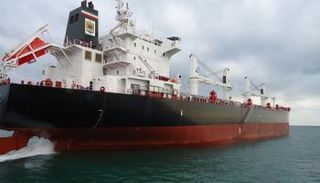 أدنوك تنجز تحميلا مشتركا لغاز البترول المسال والبروبلين