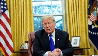 الرئيس الأمريكي دونالد ترامب