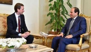 الرئيس المصري عبدالفتاح السيسي مع مستشار النمسا سيباستيان كورتز