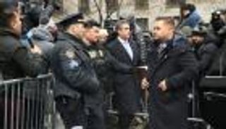 السجن 3 سنوات لمايكل كوهين محامي ترامب السابق