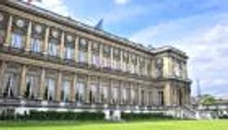 قراصنة يخترقون موقع الخارجية الفرنسية ويسرقون بيانات مواطنين