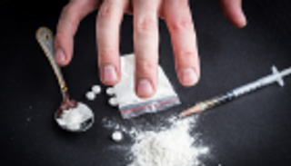 المخدرات تقتل أكثر من 2000 كندي خلال 6 أشهر