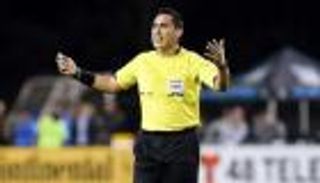 طاقم تحكيم أمريكي لصدام العين والترجي في مونديال الأندية