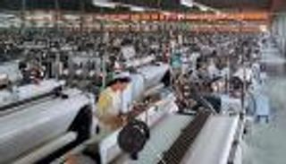 نمو إنتاج الصين الصناعي ومبيعات التجزئة دون التوقعات في نوفمبر