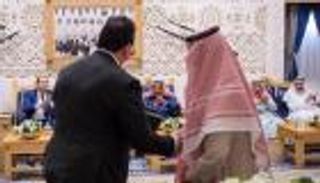 خادم الحرمين يشهد إبرام اتفاقيات تعاون بين السعودية وتونس
