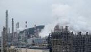 كوريا الجنوبية توقف استيراد نفط إيران للشهر الثالث على التوالي