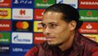 فان ديك: لا نخشى مواجهة مانشستر يونايتد