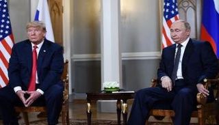 الرئيس الأمريكي دونالد ترامب ونظيره الروسي فلاديمير بوتين - أرشيفية