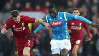 كوليبالي في لقاء ليفربول