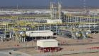 فائض المعروض والمخاوف الاقتصادية يضغطان على أسعار النفط