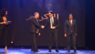 العرض التونسي "ذاكرة قصيرة" يحصد الجائزة الأولى بأيام قرطاج المسرحية