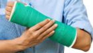 أهم الأعشاب والأطعمة لالتئام العظام