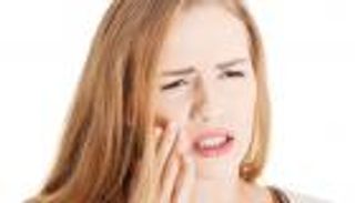 طرق علاج التهاب اللثة في المنزل