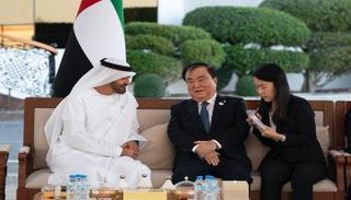 الشيخ محمد بن زايد يستقبل رئيس الجمعية الوطنية في كوريا الجنوبية