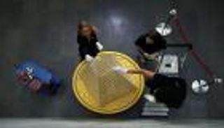 الذهب يلامس أعلى مستوى في أسبوع قبيل اجتماع المركزي الأمريكي