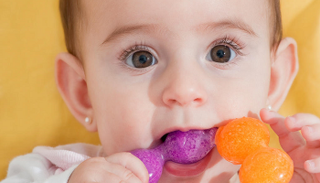 وقف بيع جل الأسنان الخاص بالأطفال في المحال التجارية