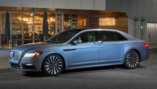 سيارة لنيكولن كونتينتال