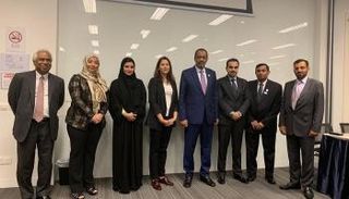 جانب من لقاء مسؤولي "مواصفات" ورجال أعمال سنغافوريين