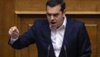 أول ميزانية "إنعاش" لليونان بعد 8 أعوام من التقشف