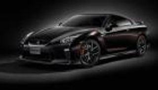 بالصور.. نيسان تطرح نسخة خاصة من سيارة GT-R في اليابان