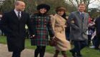 بالصور.. غداء ملكي بقصر باكنجهام احتفالا بالكريسماس