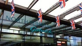 مطار جاتويك في لندن