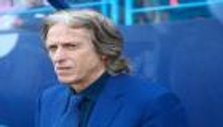 مدرب الهلال يكشف سبب انفعاله خلال مواجهة الأهلي