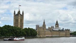 أسعار المنازل في بريطانيا ترتفع العام المقبل - أ ف ب