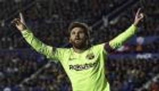 بالأرقام.. ميسي يتحدى العمر والإصابة باحتلال عرش أوروبا