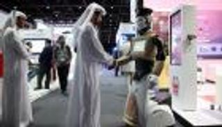 خبراء يبحثون خطوات الإمارات في تكثيف الاستثمار بالذكاء الاصطناعي