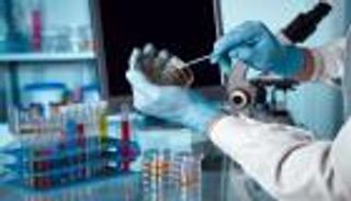 مطالب بتحسين جودة الرعاية الطبية المقدمة للناجين من السرطان