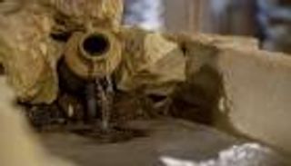 بالصور.. "الجليب" يجذب اهتمام زوار بيت الخير في مهرجان الجنادرية