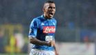 نابولي يرفض إغراءات سان جيرمان للتفريط في آلان