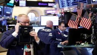 تراجع جماعي للأسهم الأمريكية