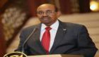 البشير يدعو السودانيين لعدم الالتفات للشائعات ويعد بإصلاح اقتصادي