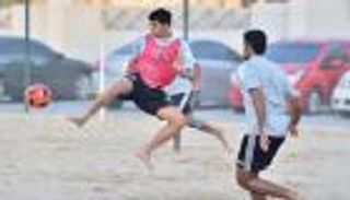 أبيض الشواطئ يستعد لبطولة كأس آسيا في دبي