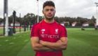 تشامبرلين يعود للتدريبات بعد غياب 8 أشهر