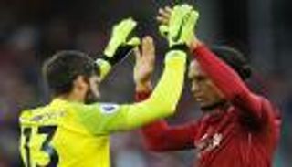 فينالدوم يكشف سبب تفوق أغلى صفقتين لليفربول