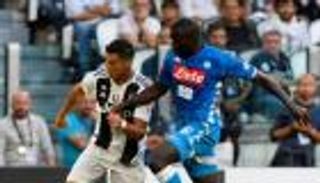 رونالدو يساند كوليبالي ضد عنصرية جماهير إنتر ميلان