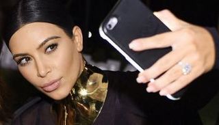 كيم كاردشيان أبرز ضحايا مرض 