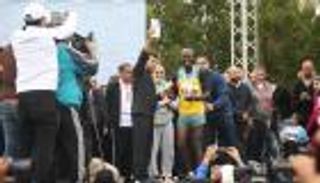 فيديو.. الكيني جيمس كيبيت يتحدث عن تتويجه في سباق ماراثون زايد الخيري