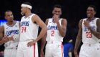 ويليامز يستغل غياب جيمس ويقود كليبرز لإسقاط ليكرز