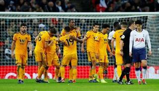 توتنهام أمام ولفرهامبتون 